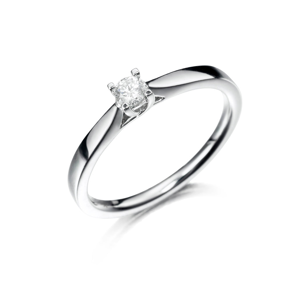 Solitario de oro 18K con diamante 0,15cts en solitario