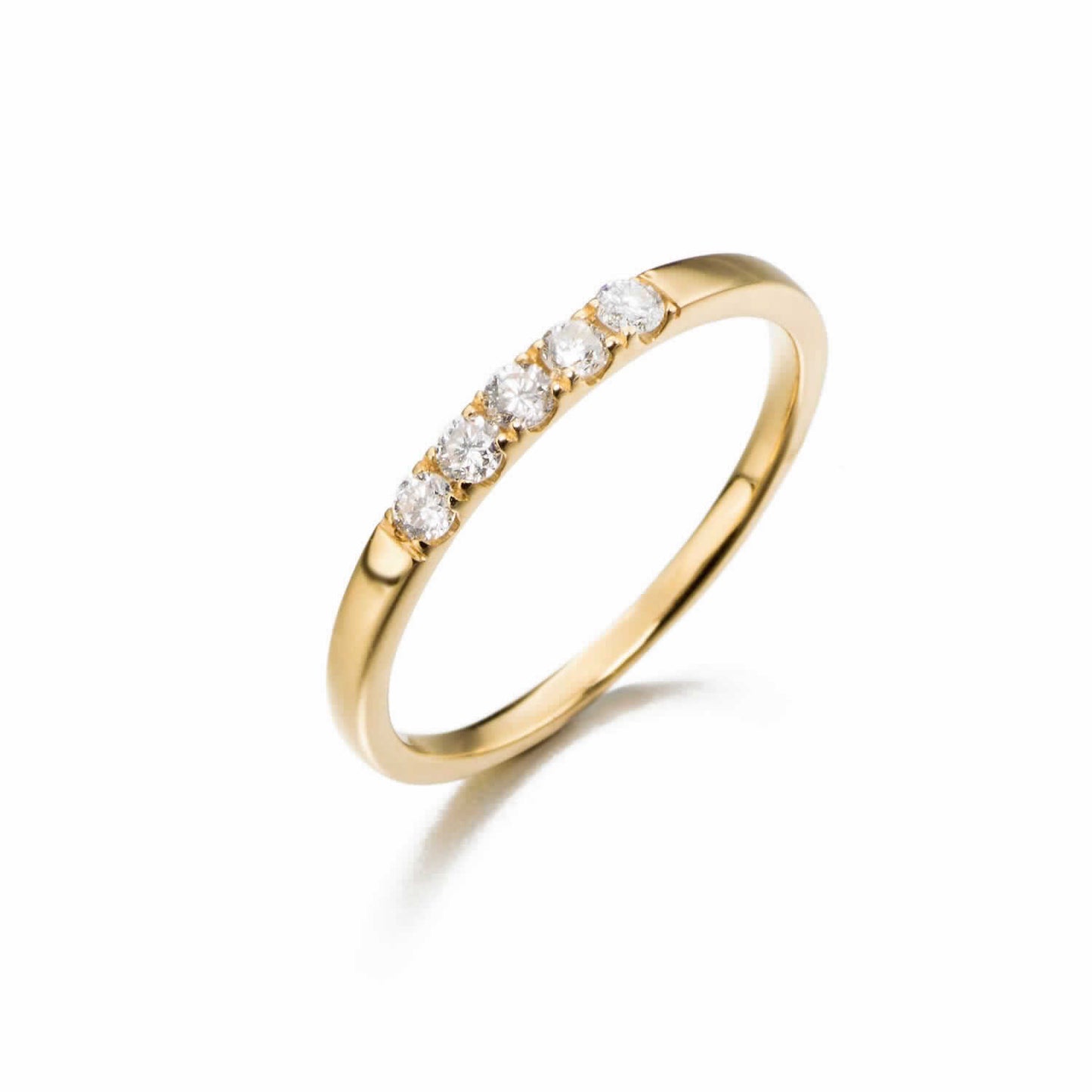 Media alianza de diamantes y oro 18K