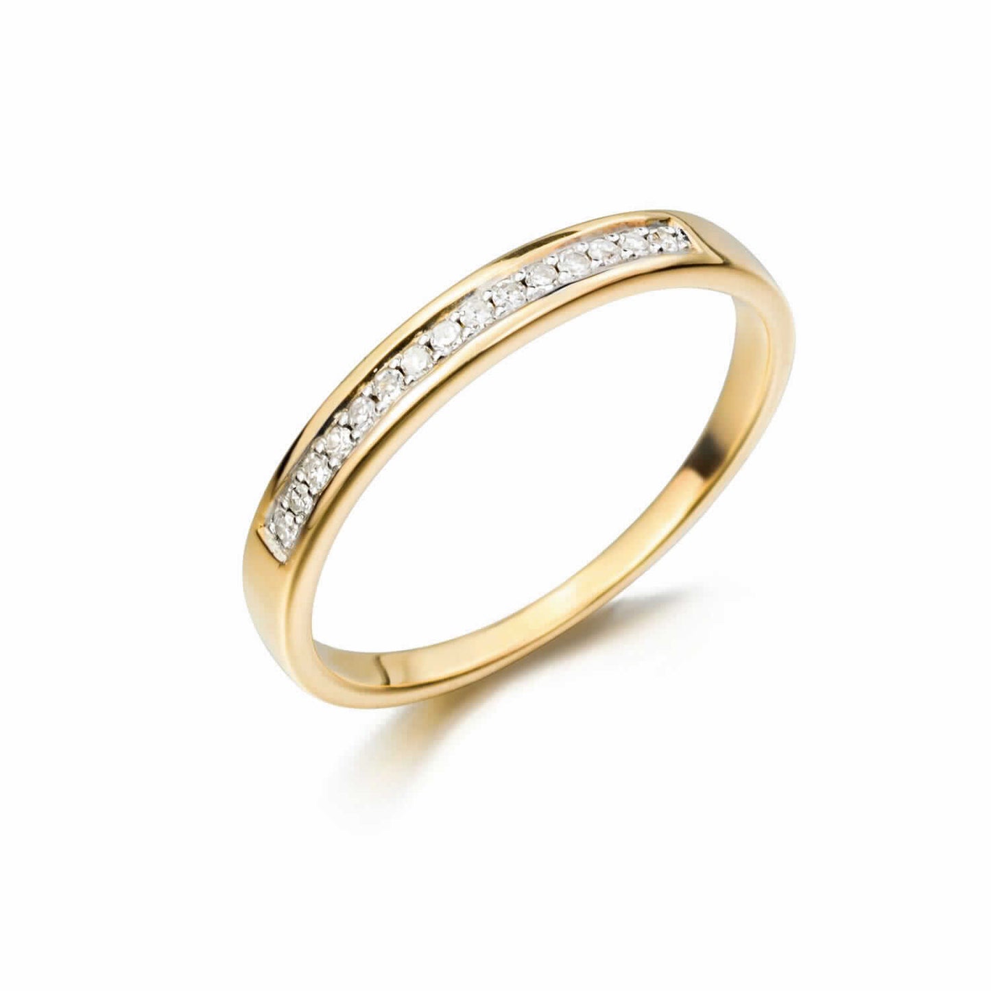 Media alianza de oro 18K con diamantes en carril