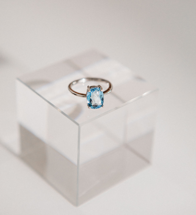 Anillo Marí Aguamarina