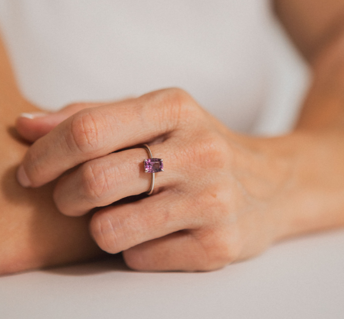 Anillo Marí Espinela Morada