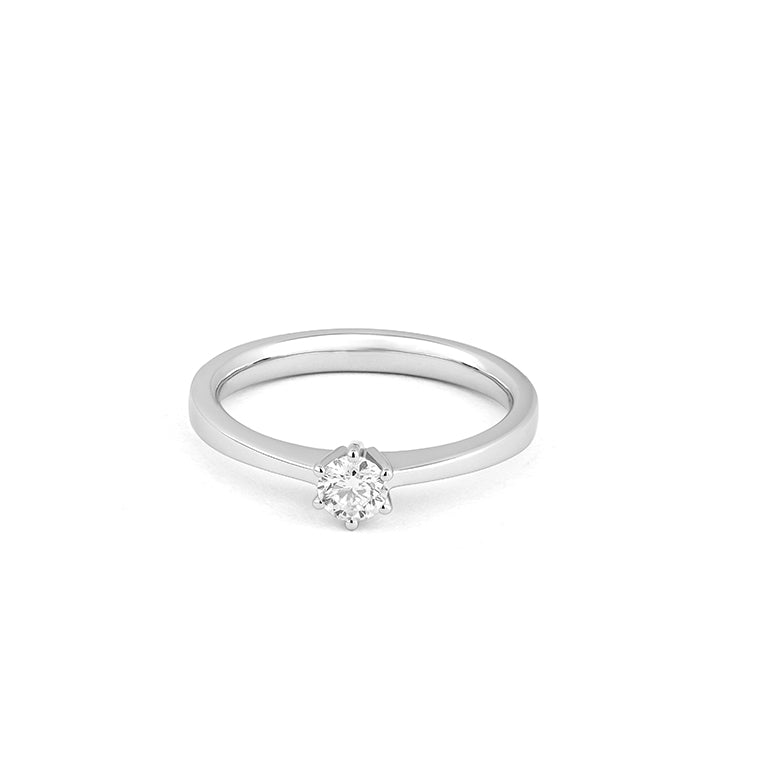 Solitario de oro blanco 18K con diamante