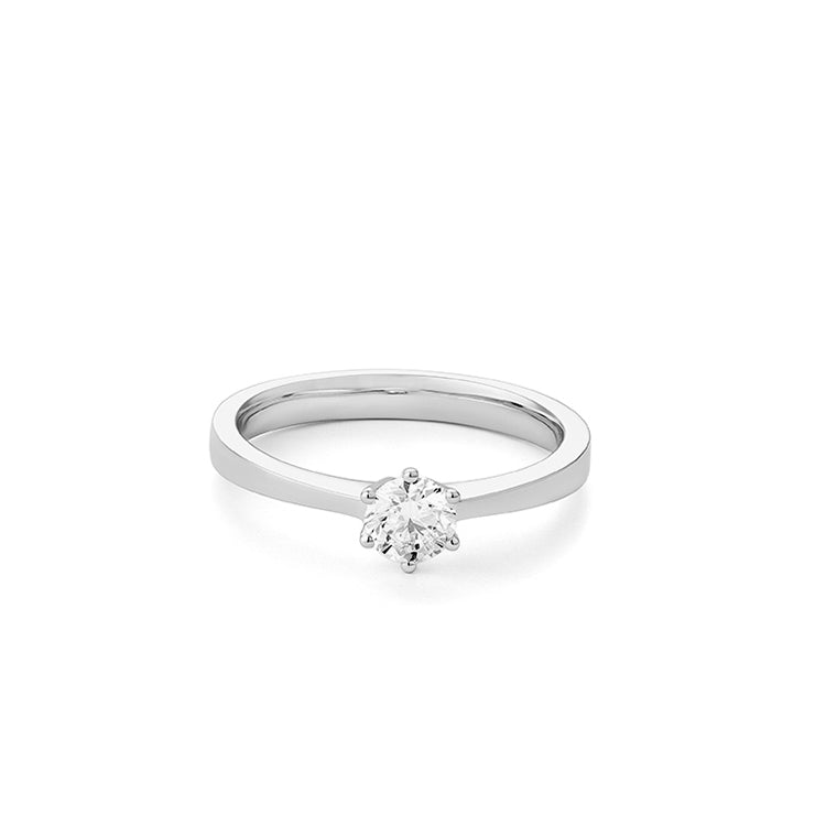 Solitario de oro blanco 18K con diamante